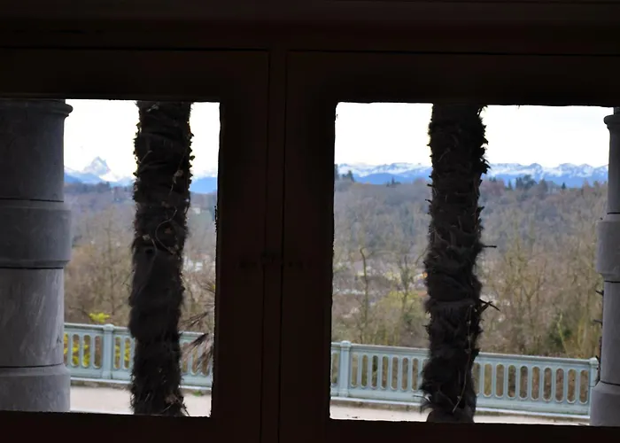 Pixel Art - Boulevard Des Pyrenees - Unique Apartman Pau