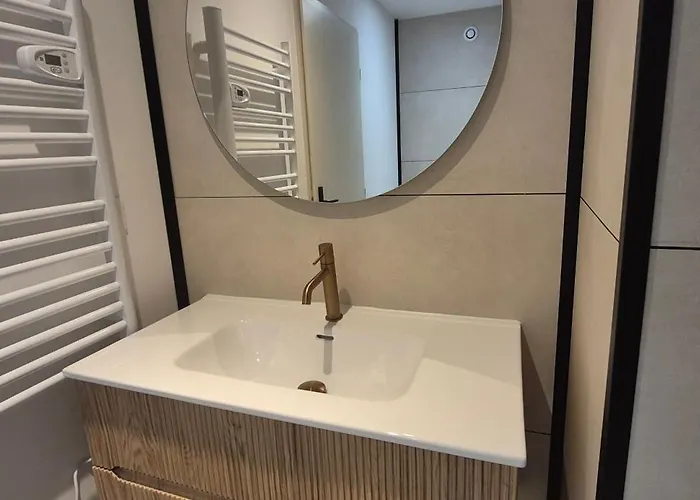 Apartman Pixel Art - Boulevard Des Pyrenees - Unique *