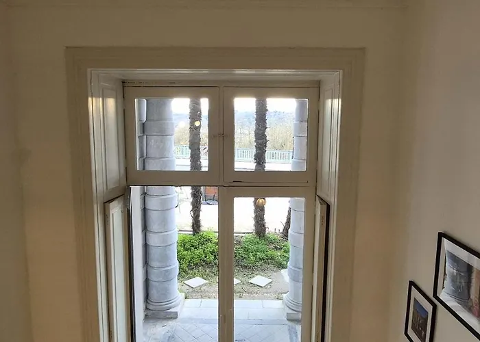 Apartman Pixel Art - Boulevard Des Pyrenees - Unique *